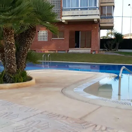 Torre San Sebastian דירה *