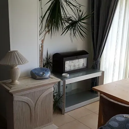 Torre San Sebastian דירה *